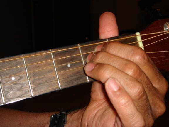 Open E minor Chord